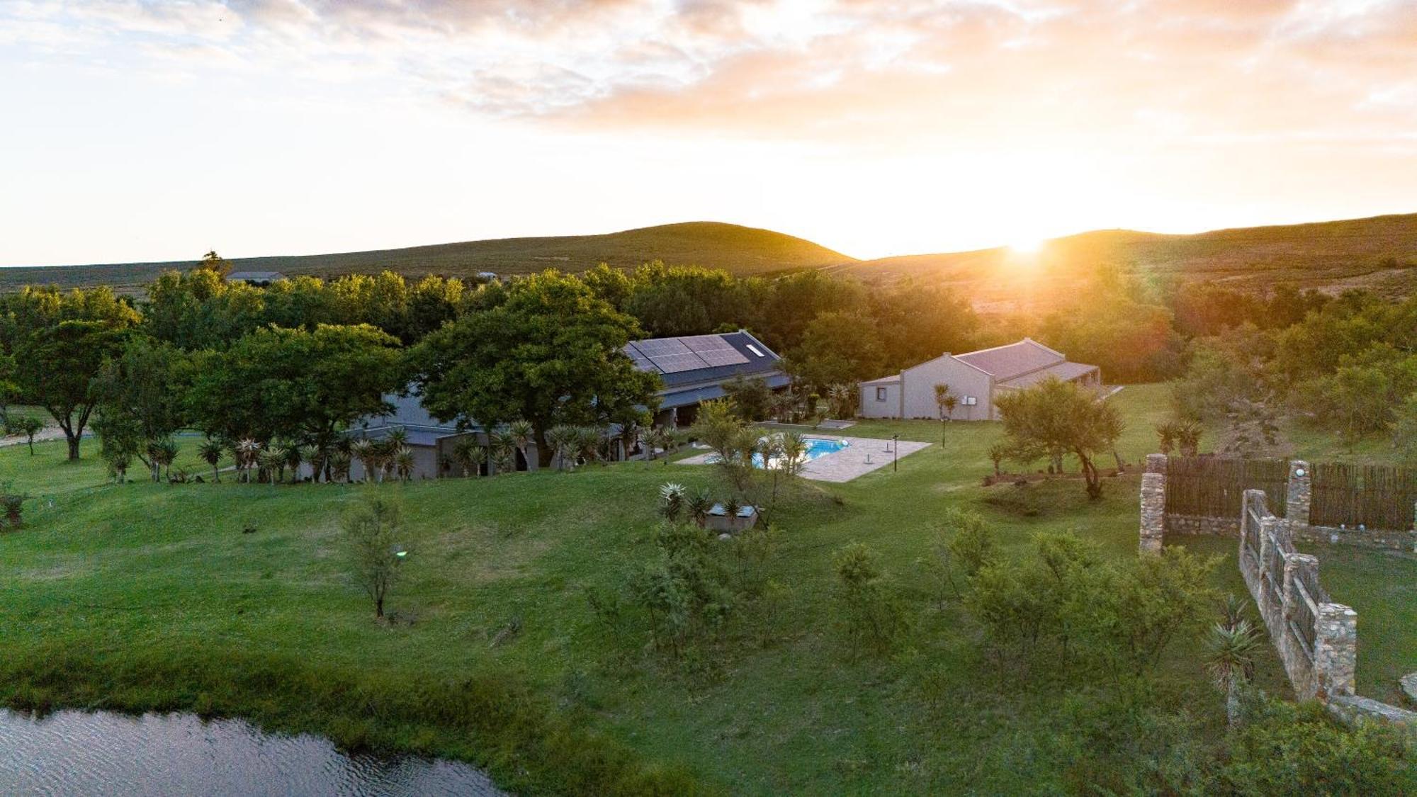 Swartberg Private Game Lodge Oudtshoorn Bagian luar foto